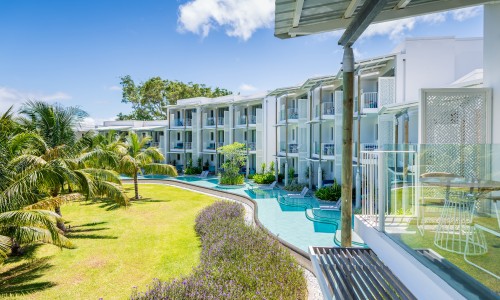 Victoria Beachcomber Resort & Spa